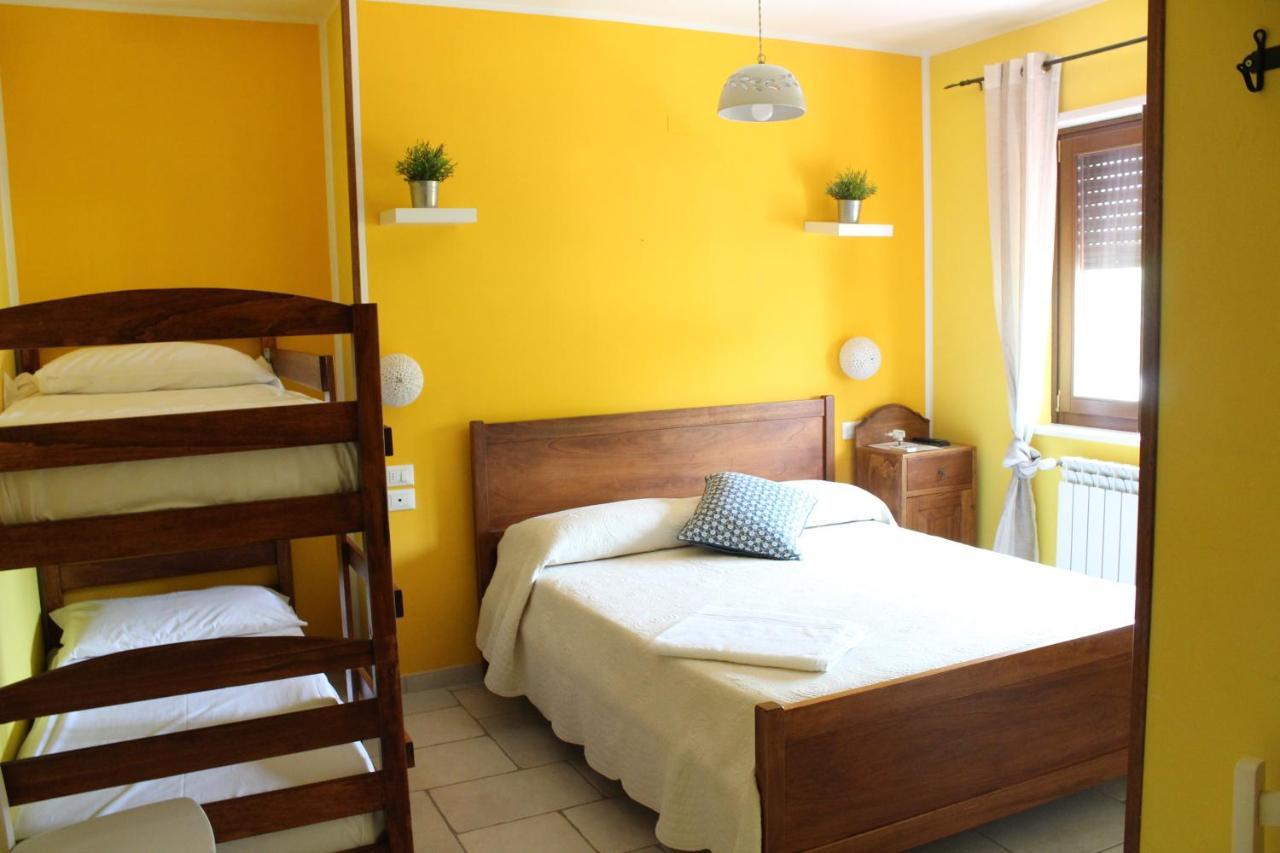 プルサーノ Casa Mita Bed & Breakfast エクステリア 写真