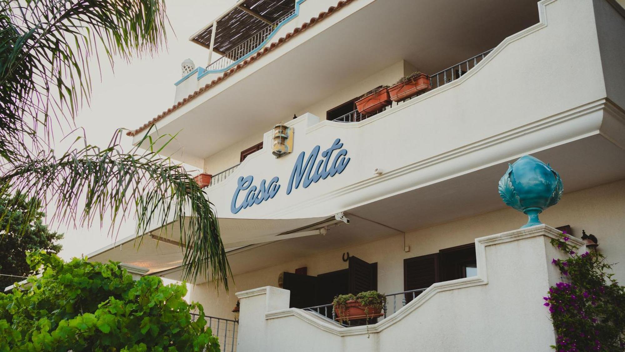 プルサーノ Casa Mita Bed & Breakfast エクステリア 写真